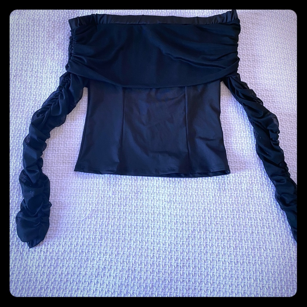 Long Sleeve Crop Top